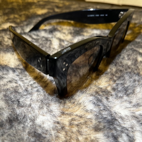 Celine Cat-Eye Black & Brown Sunglasses! - Picture 4 of 14